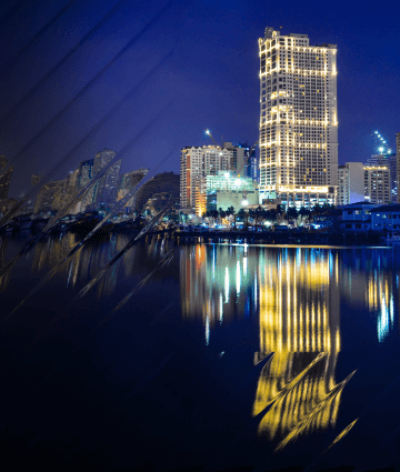 A photo of the Manila harbour at night
