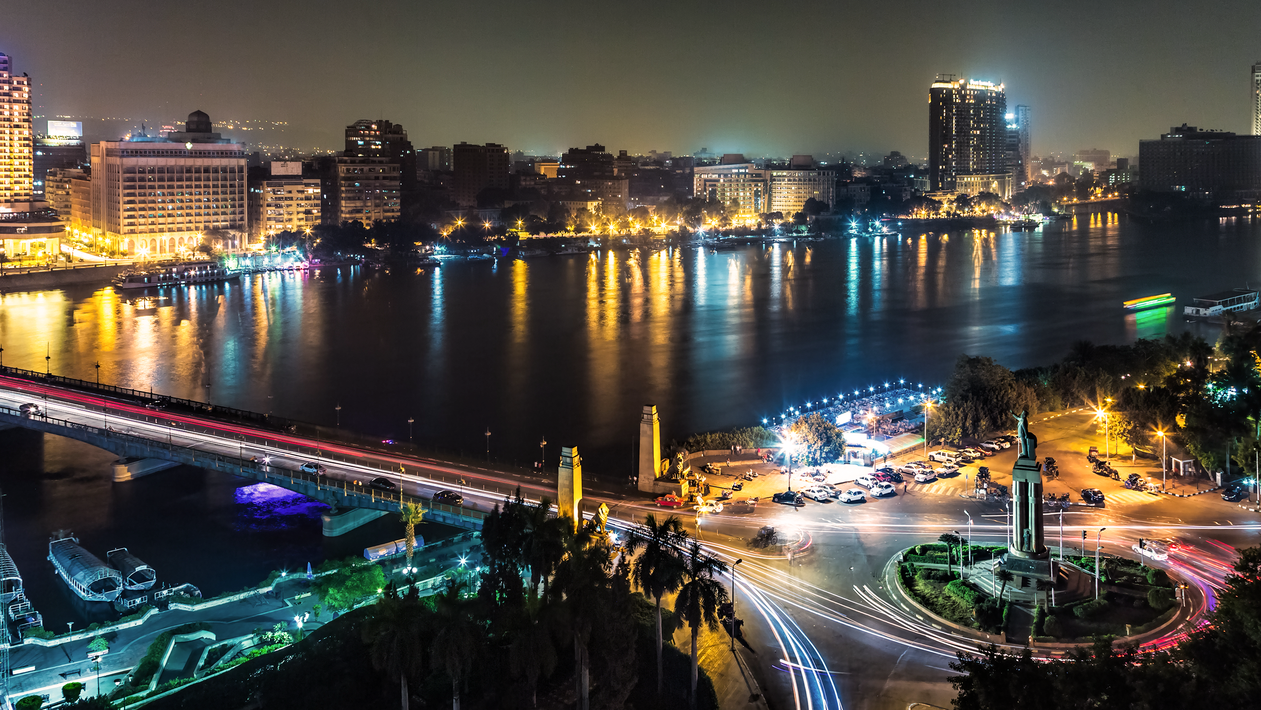 Photo of Cairo sity skyline at night